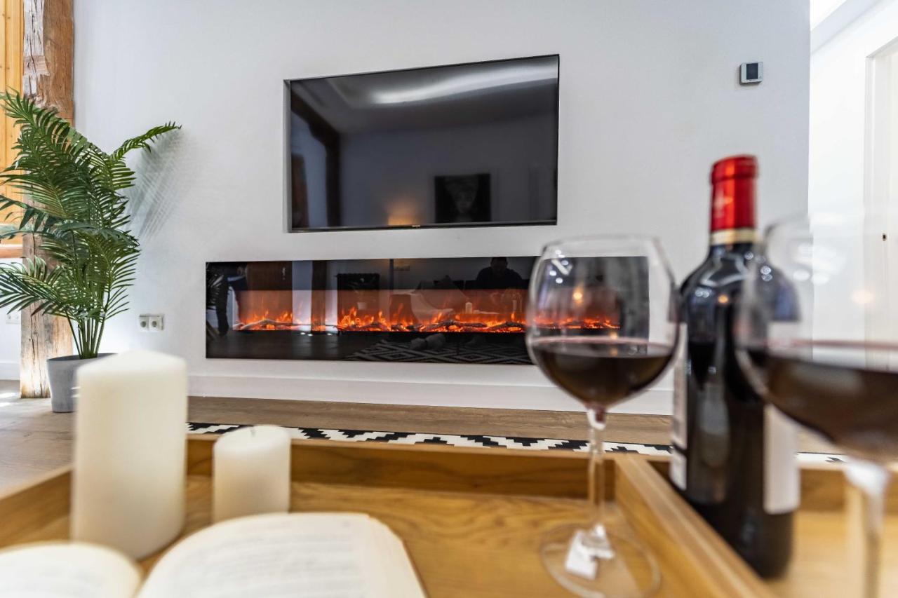 Exclusive Luxury Apartment In Central Madrid Exteriör bild