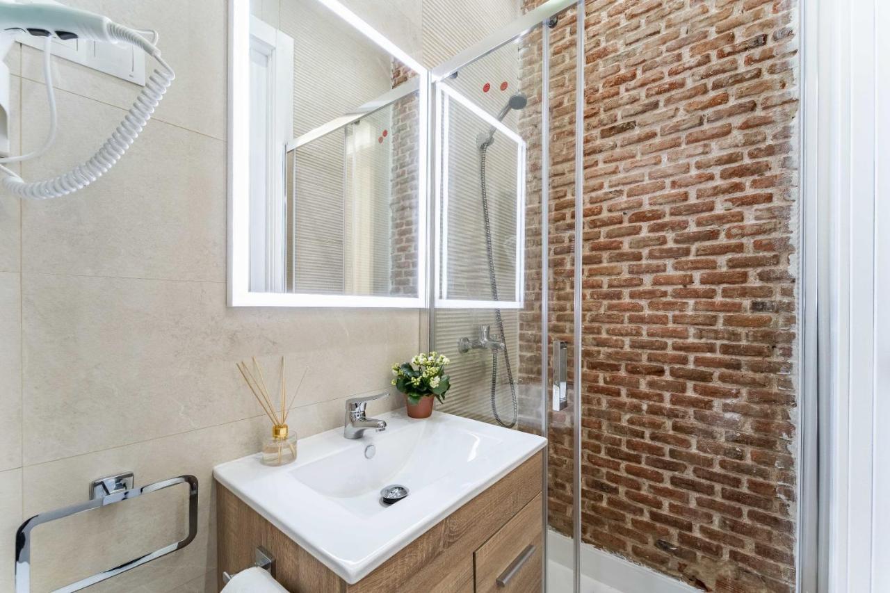 Exclusive Luxury Apartment In Central Madrid Exteriör bild